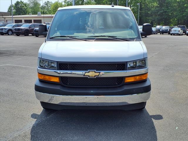2023 Chevrolet Express 2500