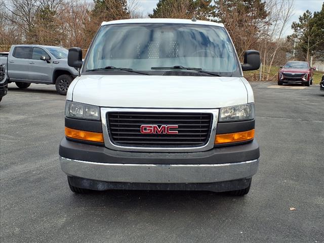 2023 GMC Savana 2500