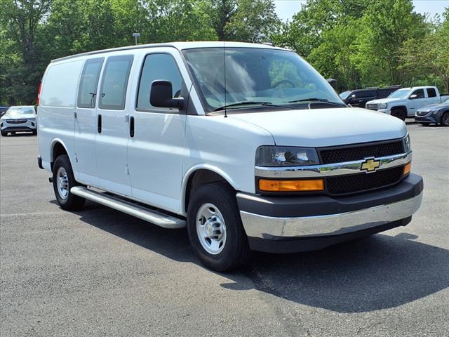 2023 Chevrolet Express 2500