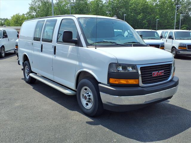 2023 GMC Savana 2500