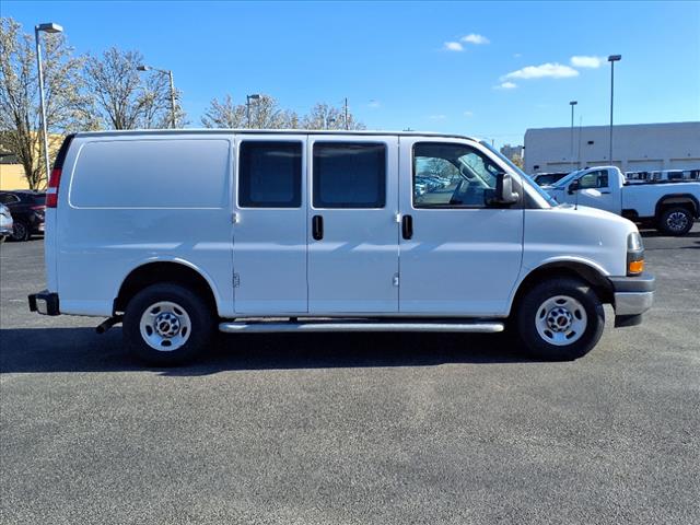 2023 GMC Savana 2500