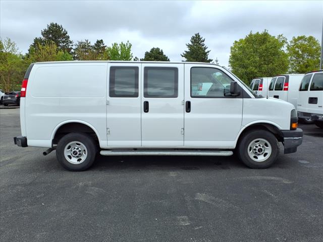 2023 GMC Savana 2500