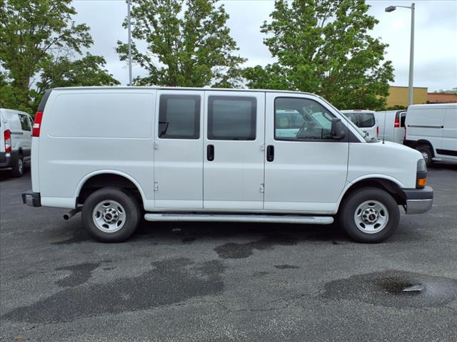 2023 GMC Savana 2500