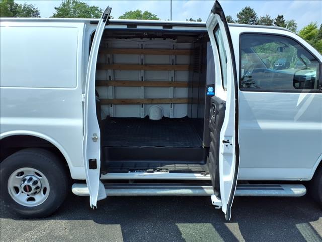 2023 GMC Savana 2500