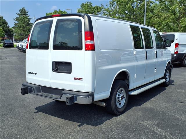 2023 GMC Savana 2500