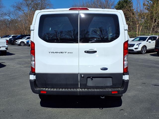 2023 Ford Transit 250