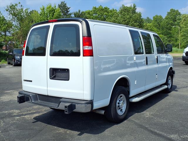 2023 Chevrolet Express 2500