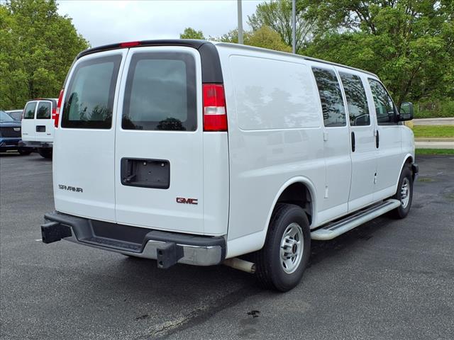 2023 GMC Savana 2500