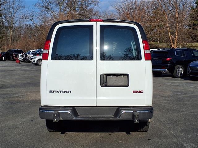 2023 GMC Savana 2500