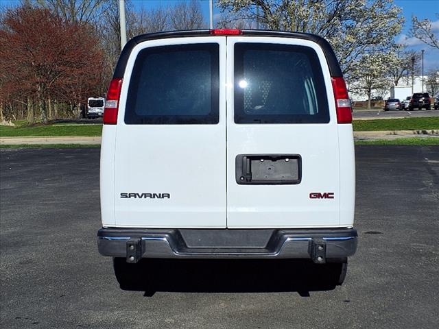2023 GMC Savana 2500