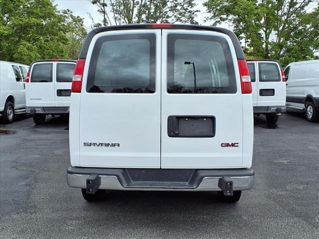 2023 GMC Savana 2500