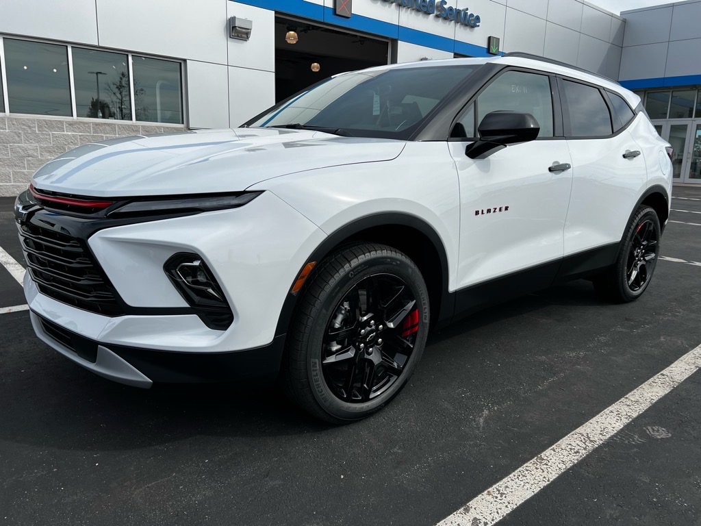 2025 Chevrolet Blazer LT
