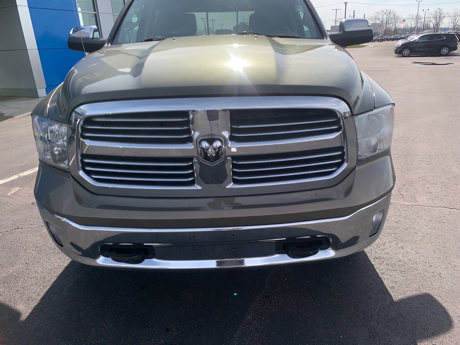 View vehicle photo 2