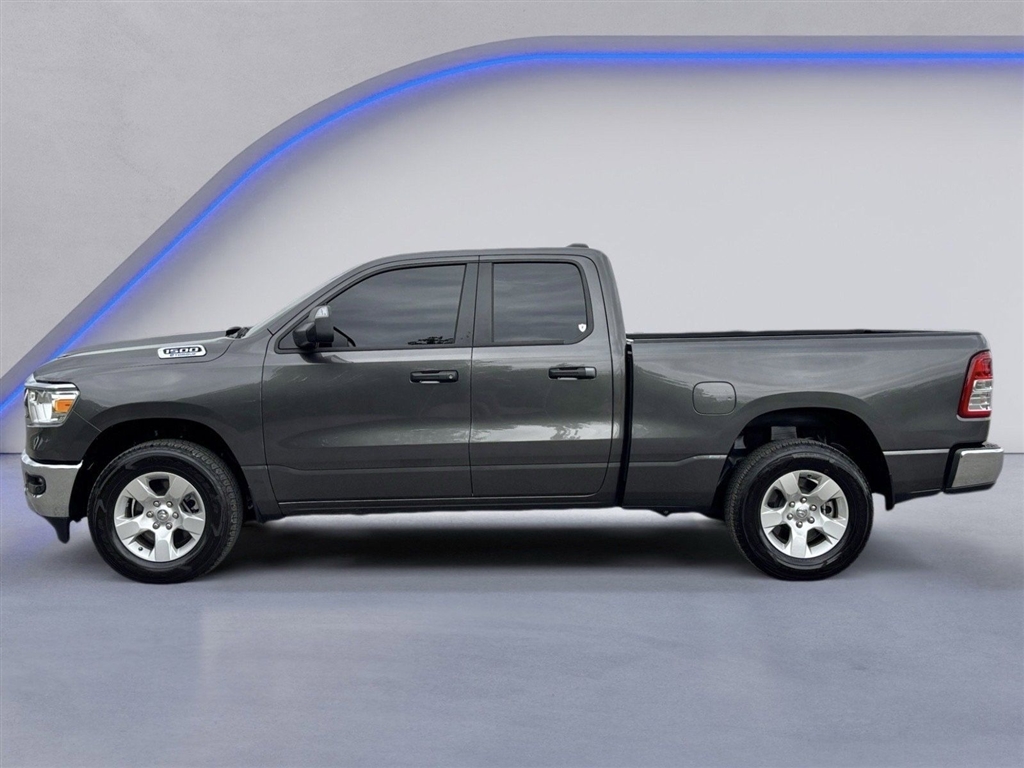 Used 2024 Granite Crystal Metallic Clear Coat RAM Tradesman image 10