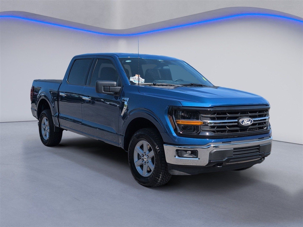 Used 2025 Atlas Blue Ford XLT image 10