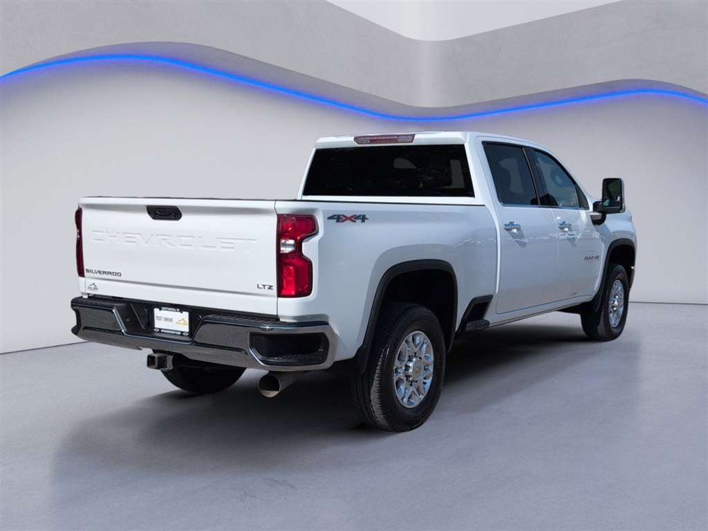 Used 2023 Summit White Chevrolet LTZ image 10
