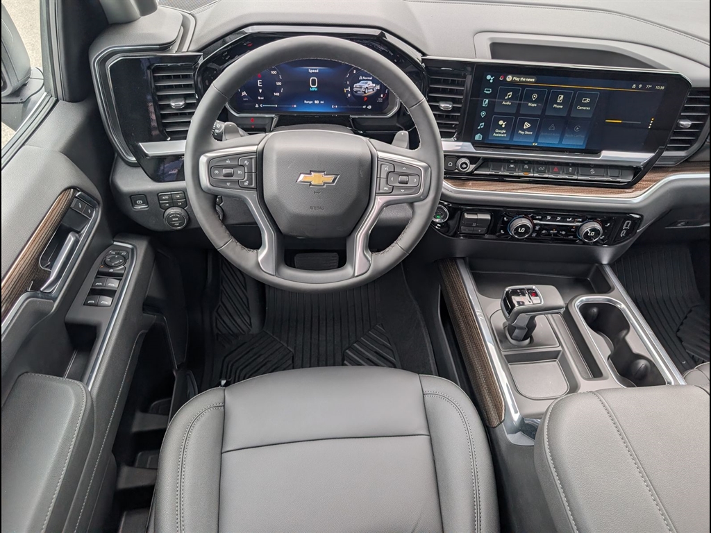 New 2026 Summit White Chevrolet LT image 10