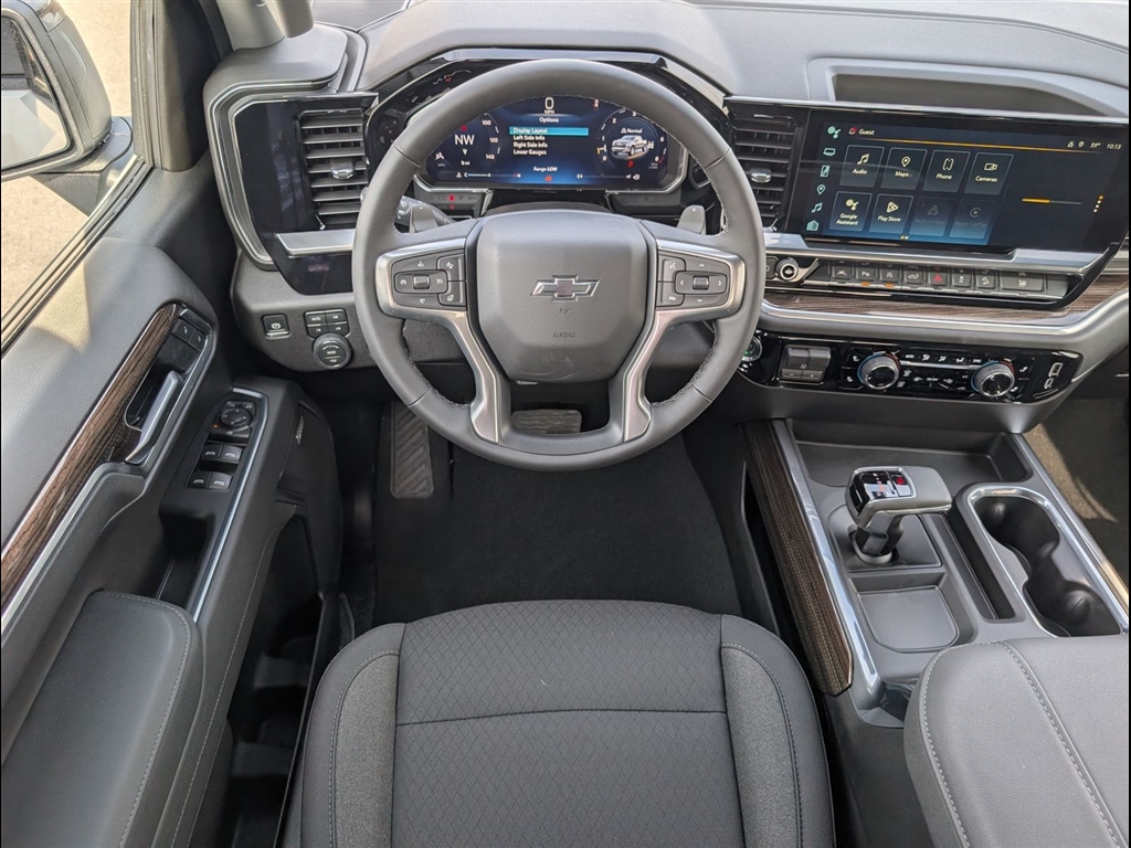 New 2026 Summit White Chevrolet RST image 10