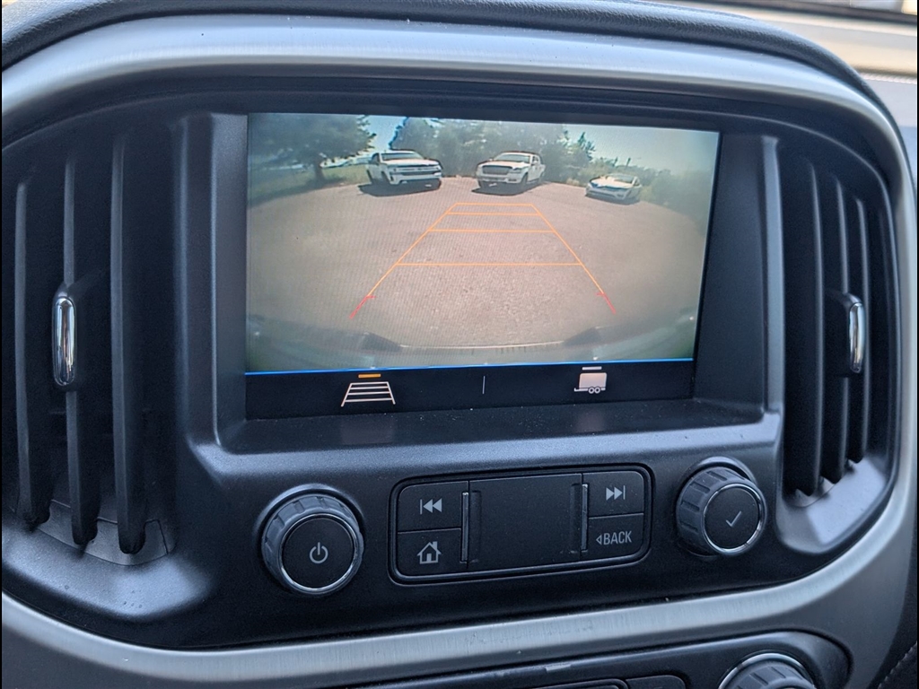 Used 2022 Satin Steel Metallic GMC Elevation image 10