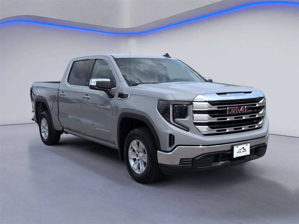 Used 2024 Thunderstorm Gray GMC SLE image 10
