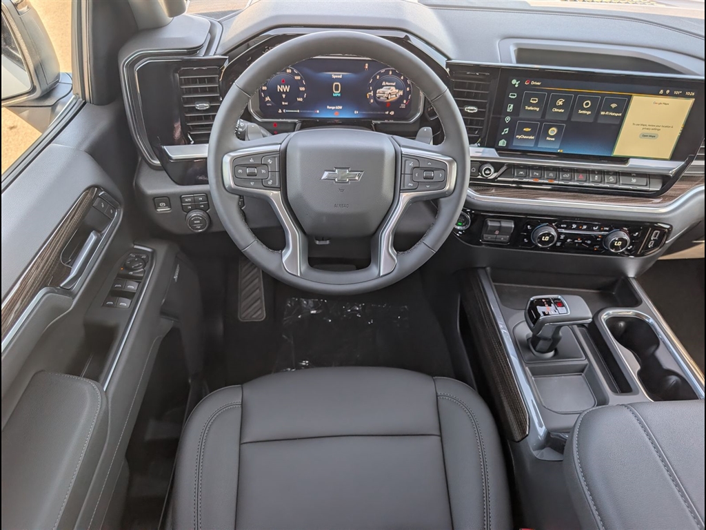 New 2026 Summit White Chevrolet RST image 10