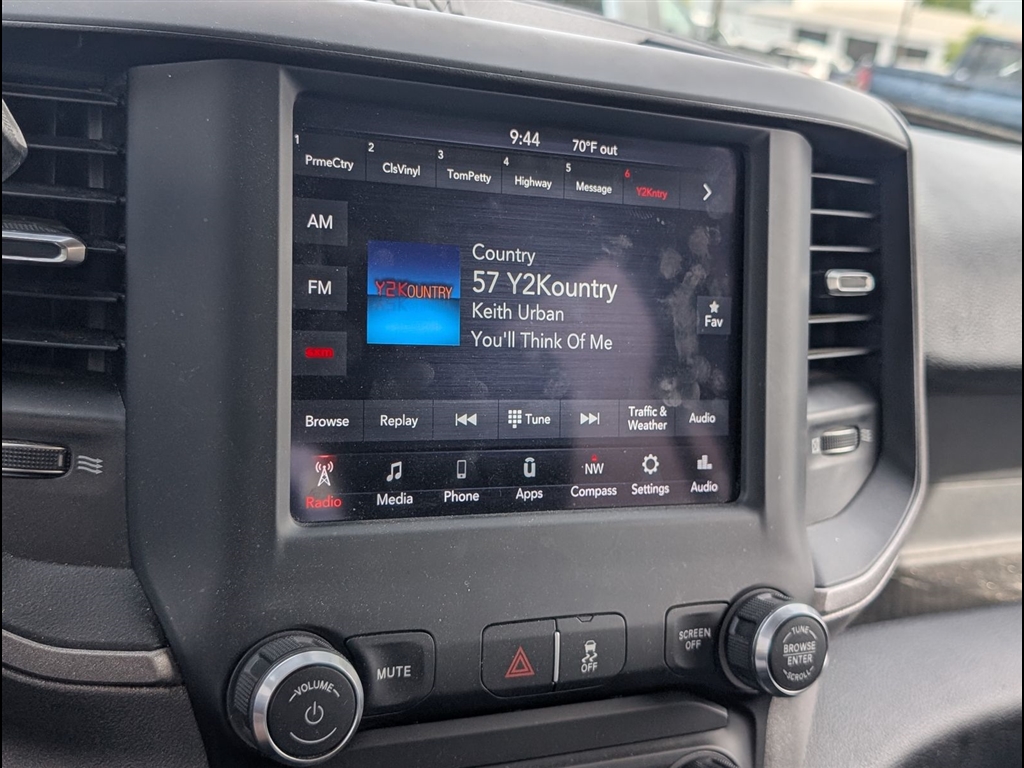 Used 2020 Bright White Clearcoat RAM Tradesman image 10