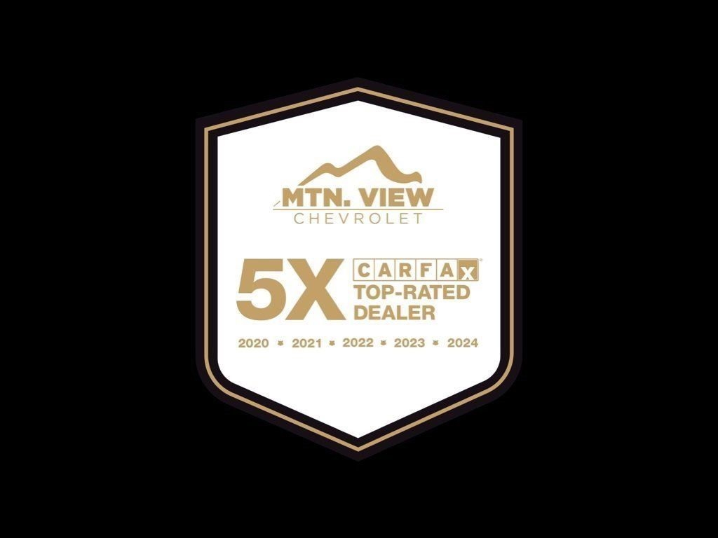 New 2026 Summit White Chevrolet Work Truck image 10