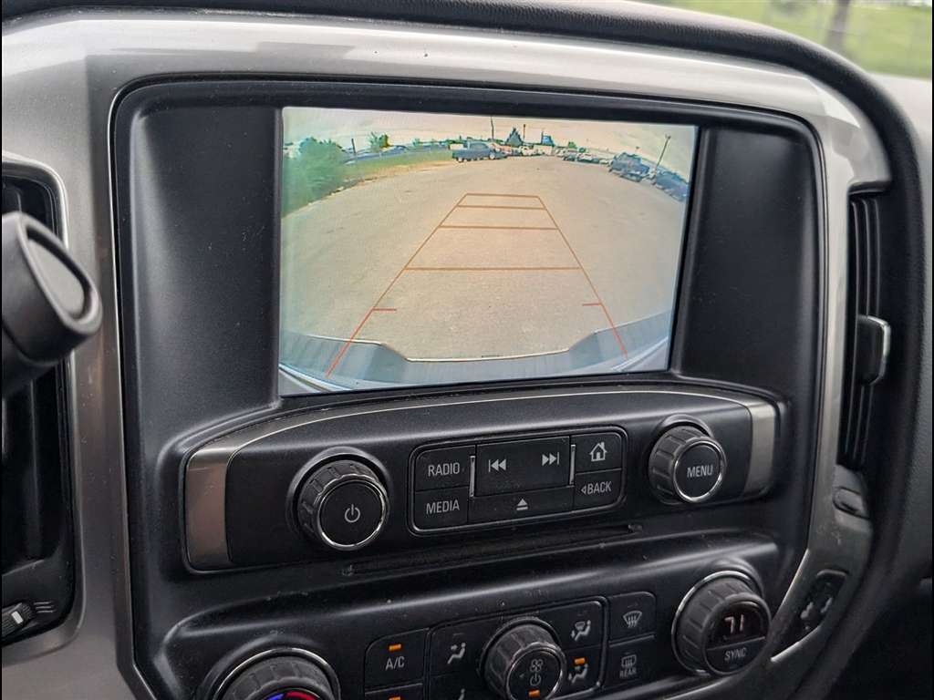 Used 2018 Cajun Red Tintcoat Chevrolet LT image 10