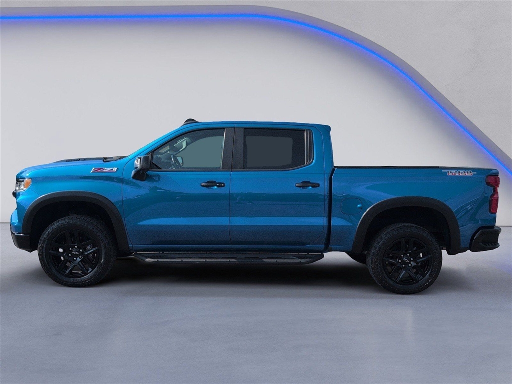 Used 2022 Glacier Blue Metallic Chevrolet LT Trail Boss image 10
