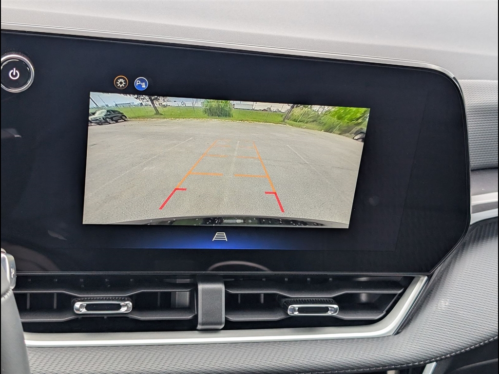 New 2026 Mosaic Black Metallic Chevrolet LT image 10