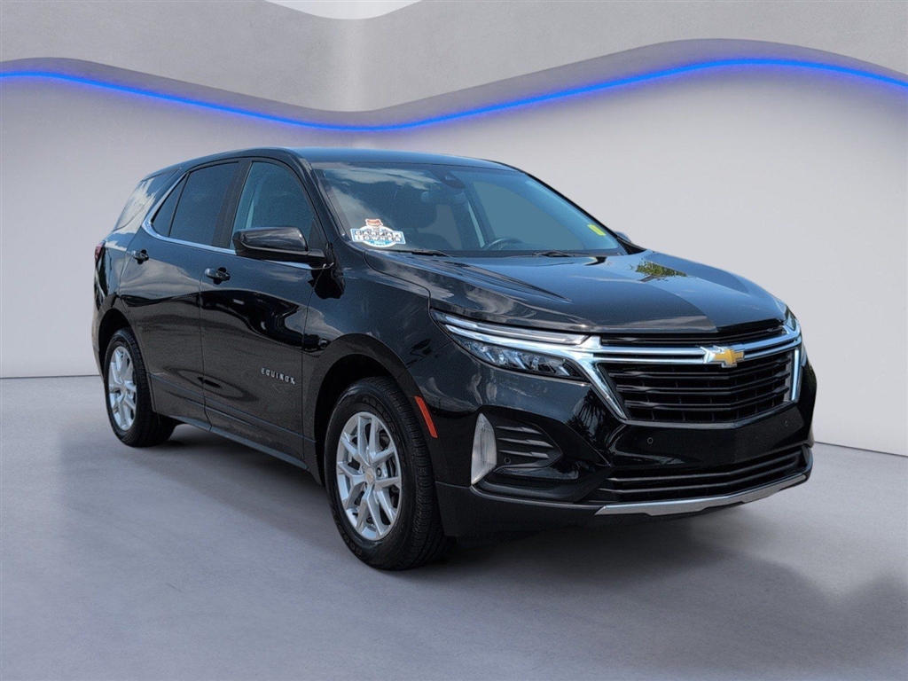 Used 2023 Mosaic Black Metallic Chevrolet LT image 10