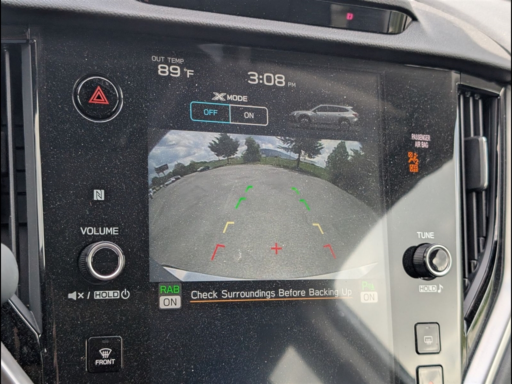 Used 2023 Ice Silver Metallic Subaru Limited image 10