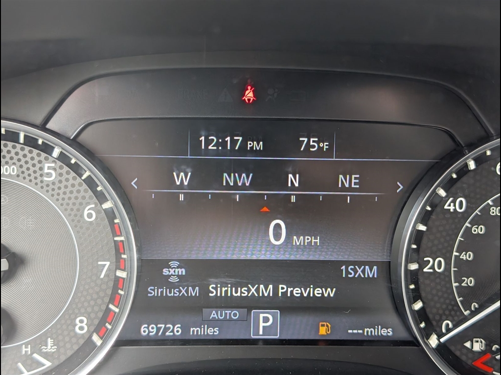 Used 2023 Super Black Nissan SL image 10