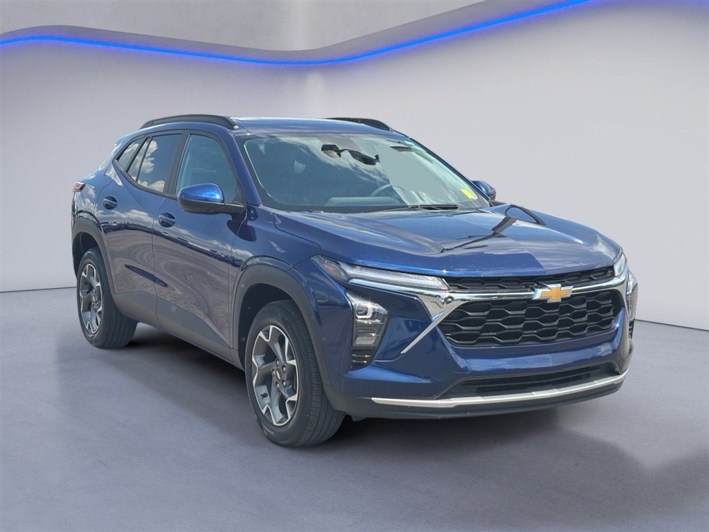 Used 2024 Blue Glow Metallic Chevrolet LT image 10