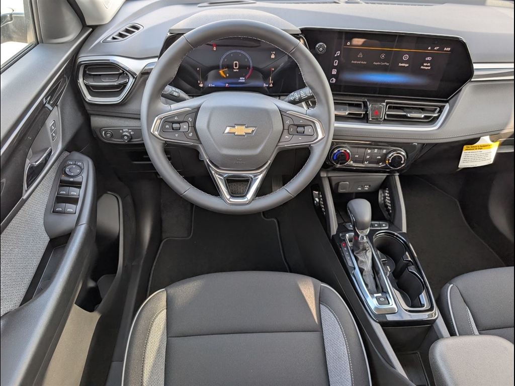 New 2026 Mosaic Black Metallic Chevrolet LT image 10