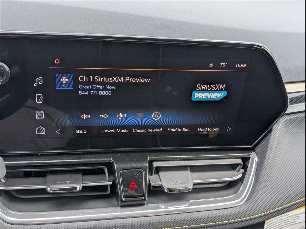 New 2026 Mosaic Black Metallic Chevrolet ACTIV image 10