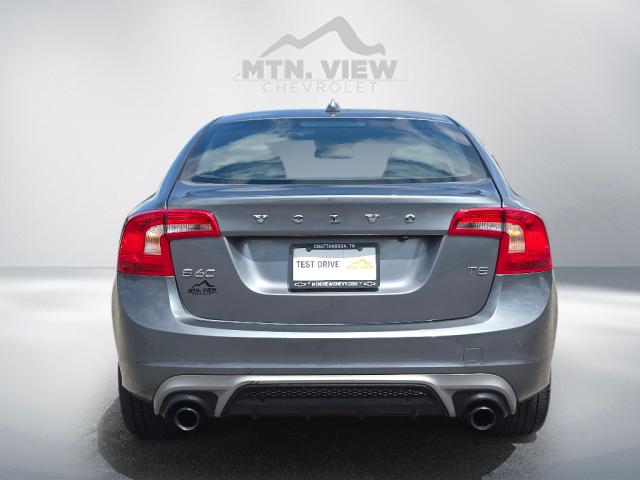 2018 Volvo S60 T5 Dynamic