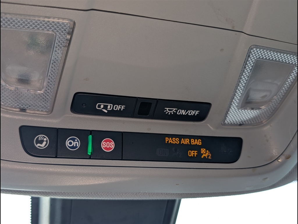 Used 2022 Mineral Gray Metallic Chevrolet LT image 11