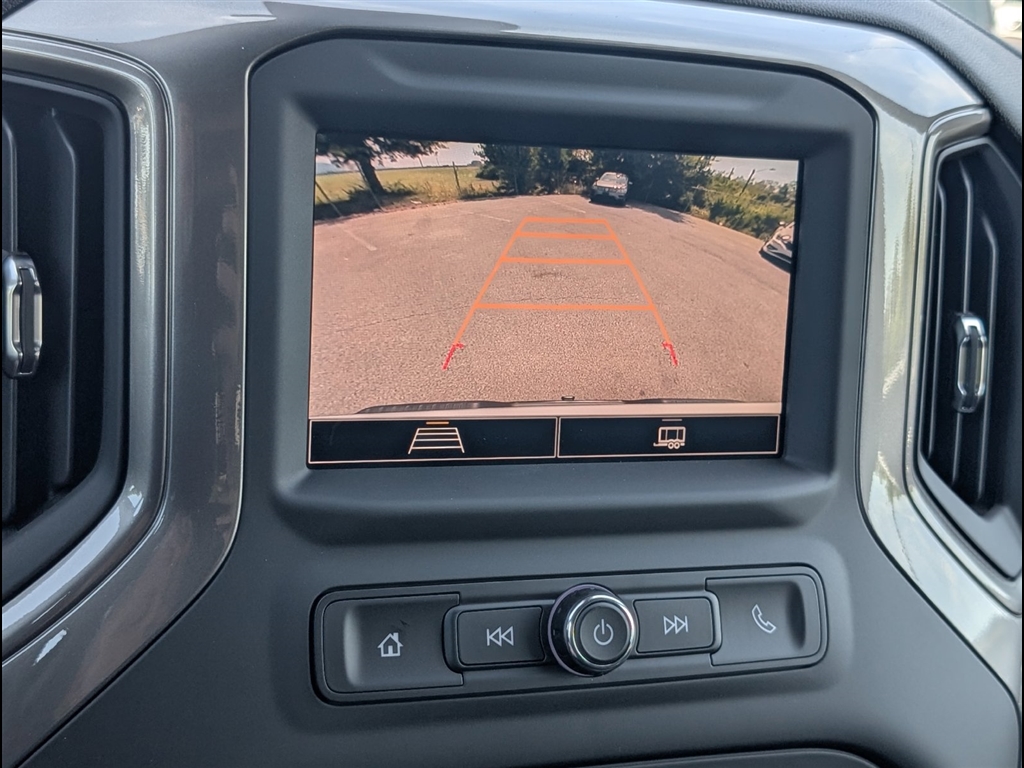 New 2026 Summit White Chevrolet Work Truck image 11
