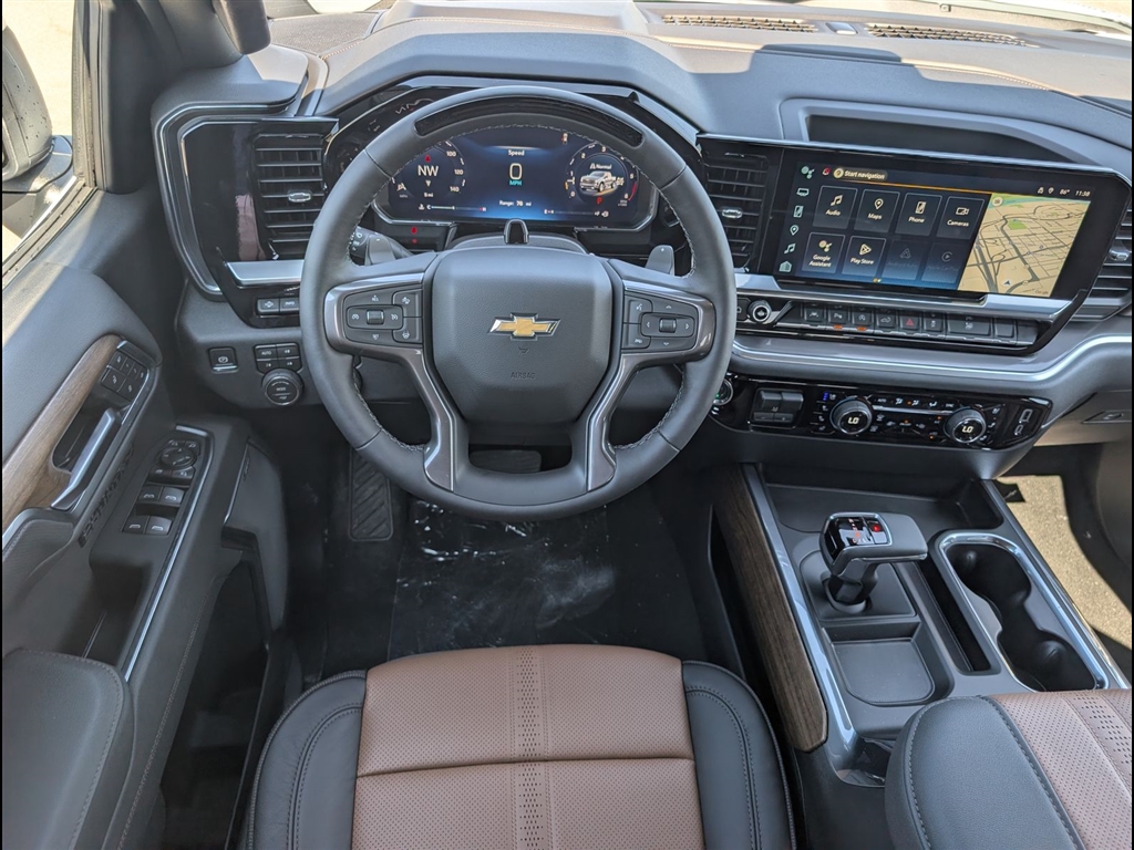 New 2026 Polar White Tricoat Chevrolet High Country image 11