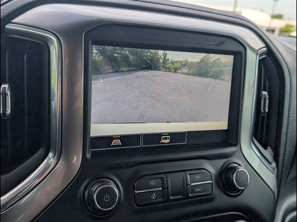 Used 2021 Summit White Chevrolet RST image 11