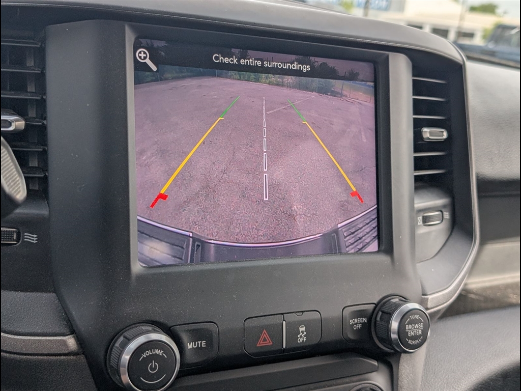 Used 2020 Bright White Clearcoat RAM Tradesman image 11