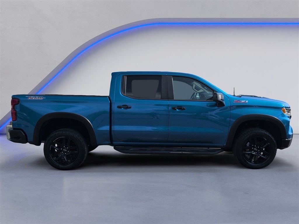 Used 2022 Glacier Blue Metallic Chevrolet LT Trail Boss image 11
