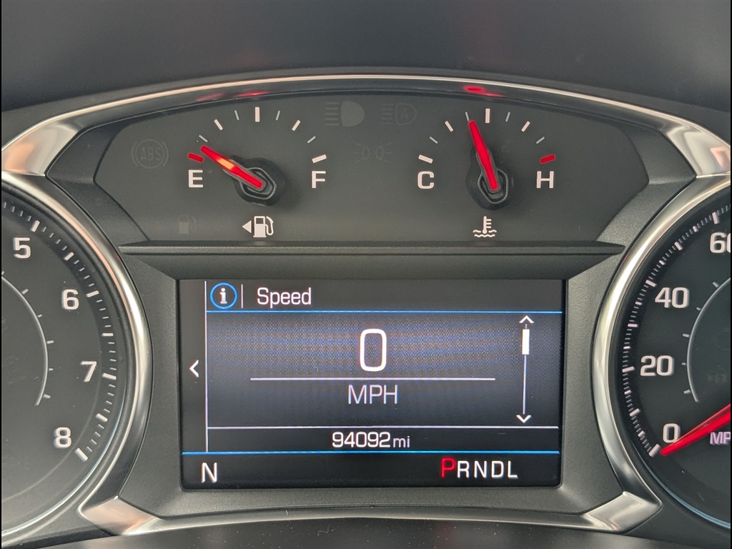 Used 2022 Summit White Chevrolet LT image 11