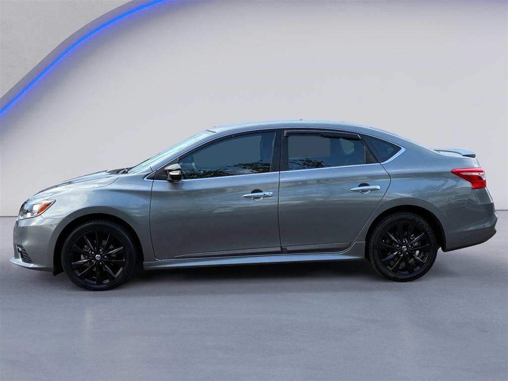 Used 2018 Gun Metallic Nissan SR image 11