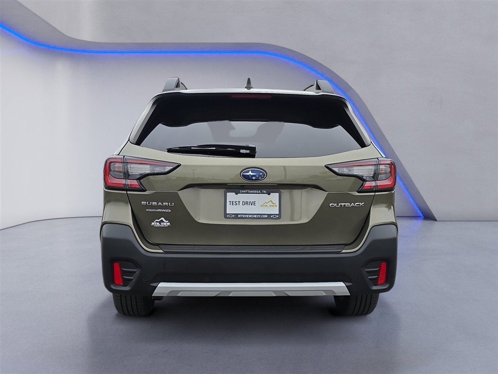 Used 2022 Autumn Green Metallic Subaru Limited image 11