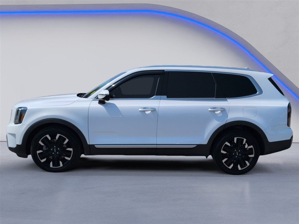Used 2023 Glacial White Pearl Kia SX image 11