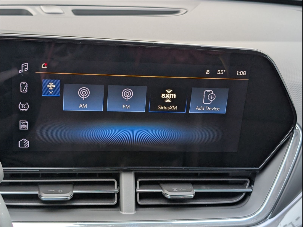 New 2026 Summit White Chevrolet ACTIV image 11