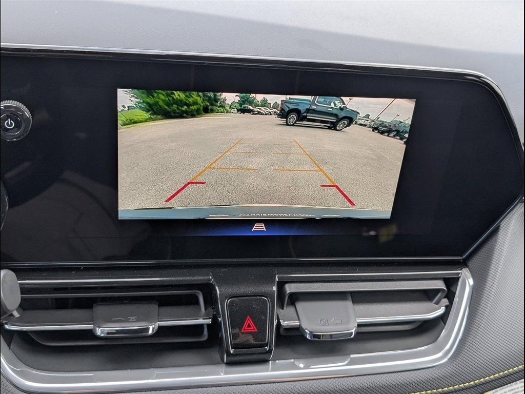 New 2026 Mosaic Black Metallic Chevrolet ACTIV image 11