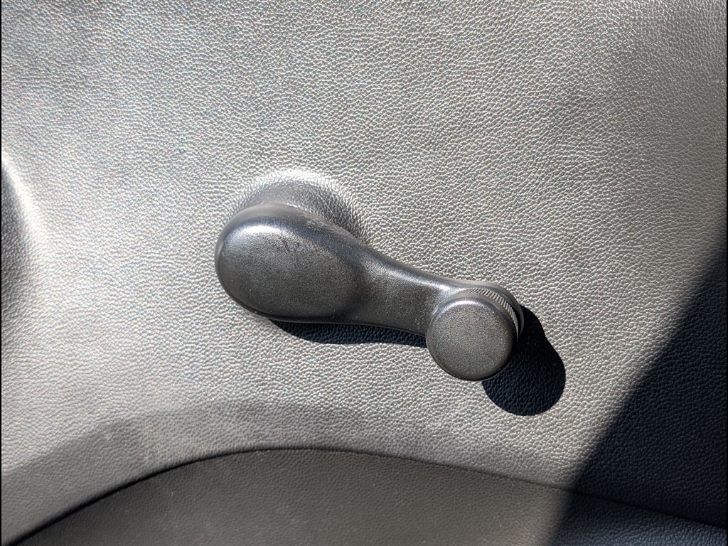 Used 2019 Caribbean Blue Metallic Chevrolet LS CVT image 11